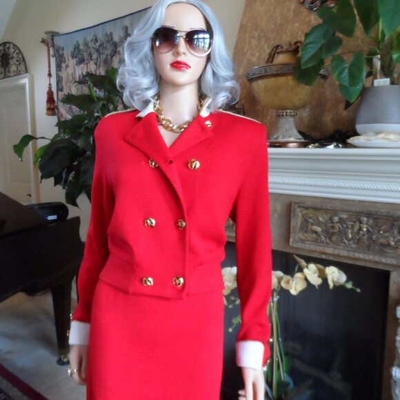 St. John Cruize Line Knit Red/Ivory Trim Skirt & Jacket Suit Size 8 - Picture 5 of 16